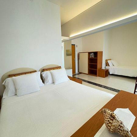 קאטוליקה Hotel Pinocchio מראה חיצוני תמונה