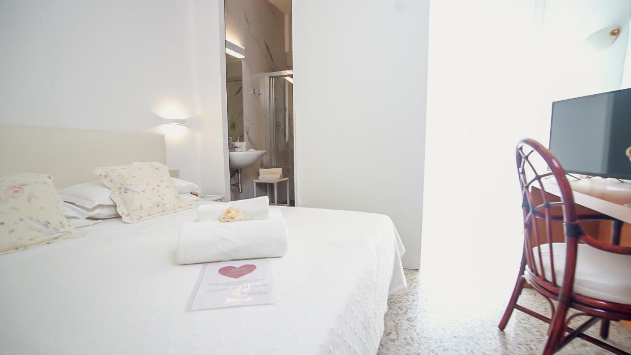 קאטוליקה Hotel Pinocchio מראה חיצוני תמונה
